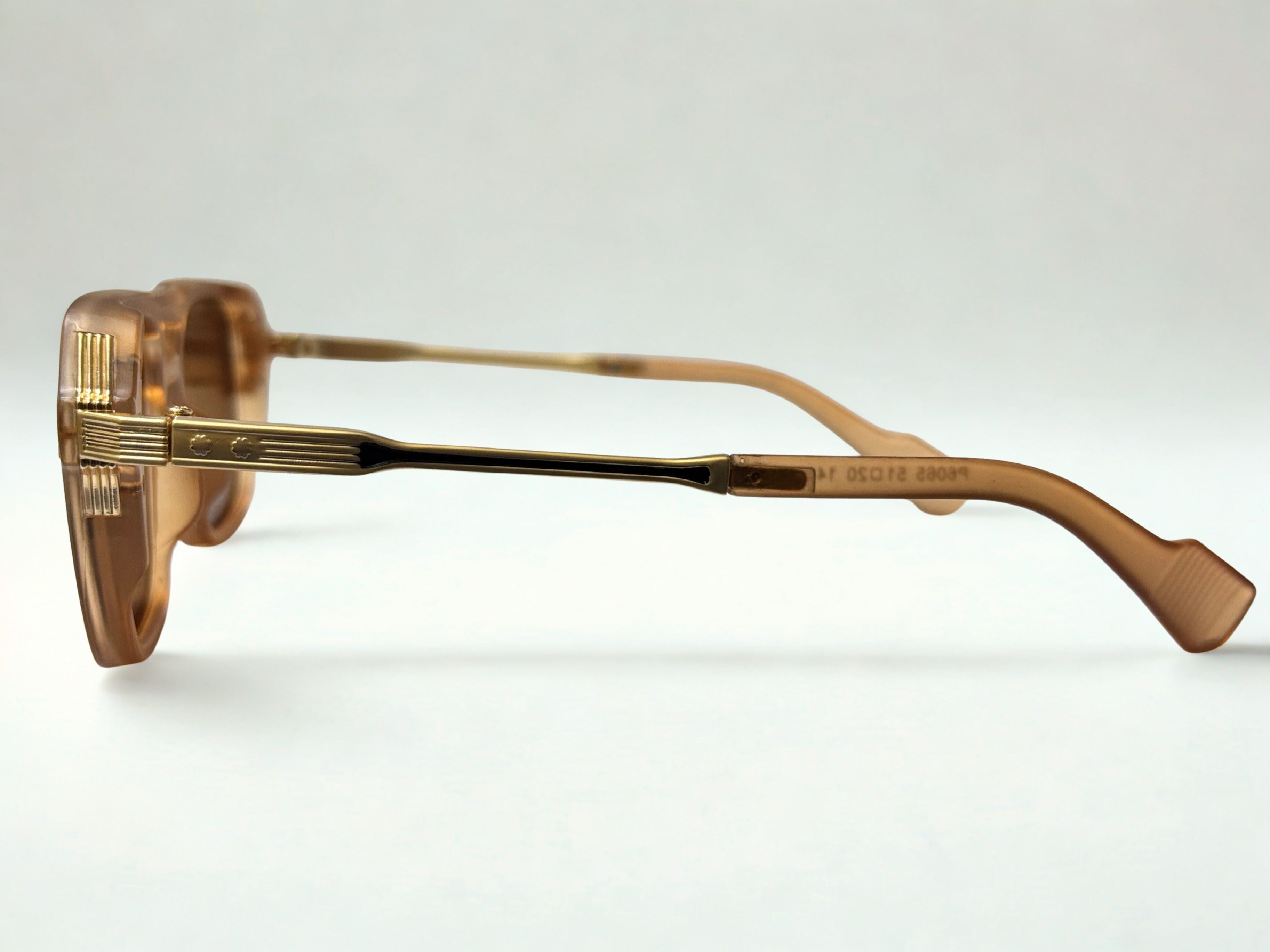 Golden hues Polarized